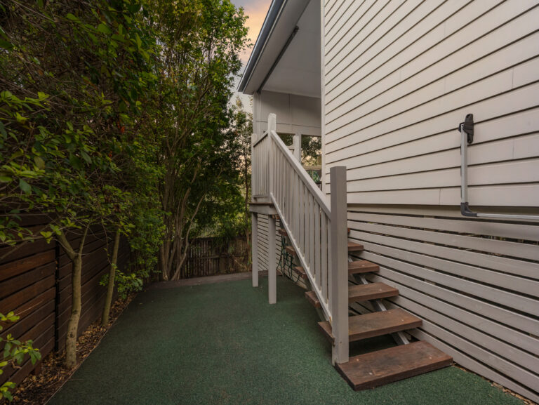39 Emerald Crescent, Springfield, QLD 4300
