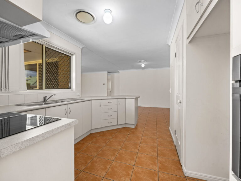 135 Thornton Street, Raceview, QLD 4305