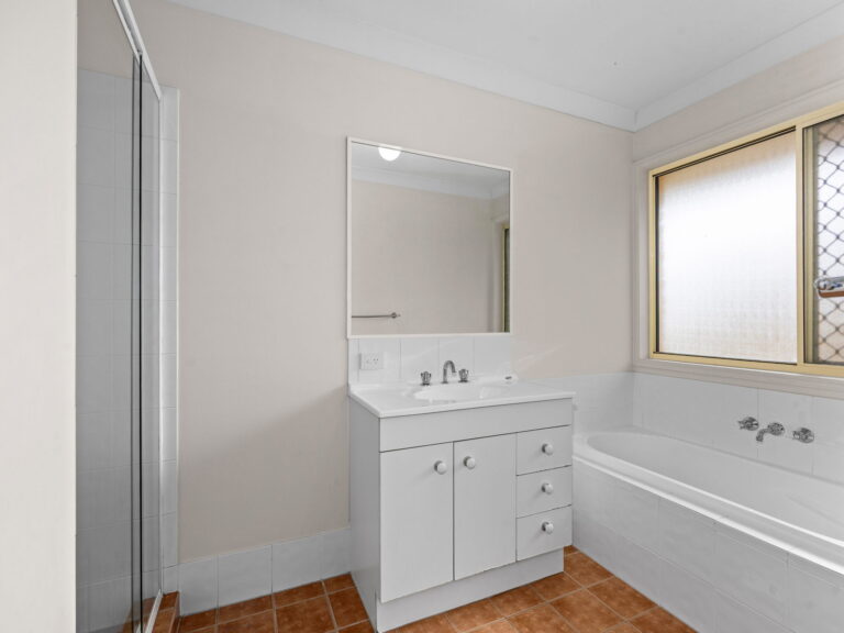 135 Thornton Street, Raceview, QLD 4305