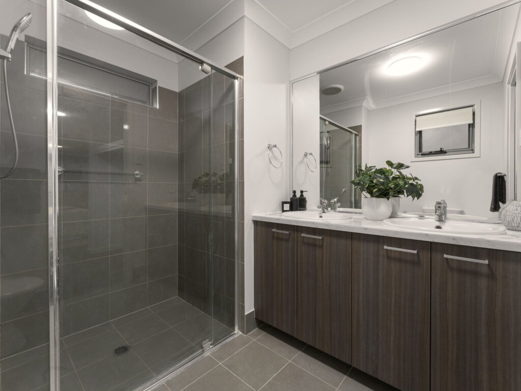 31 Botany Drive, South Ripley, QLD 4306