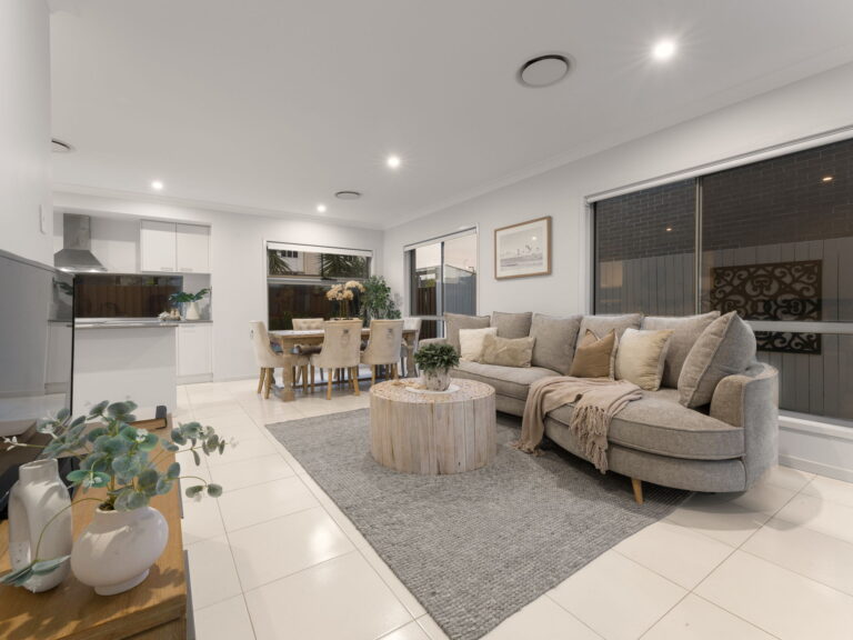 31 Botany Drive, South Ripley, QLD 4306