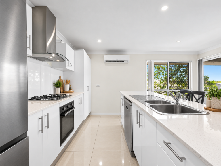25 Stormbird Street, Redbank Plains, QLD 4301