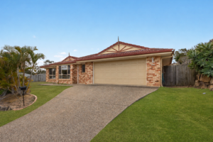 17 Dorsey Chase, Brassall, QLD 4305