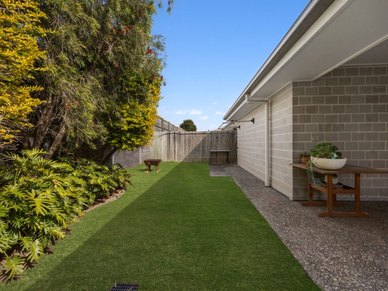 117 Watheroo Street, South Ripley, QLD 4306