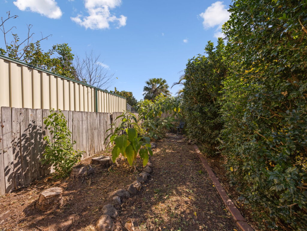 2/31 Kingston Way, Raceview, QLD 4305