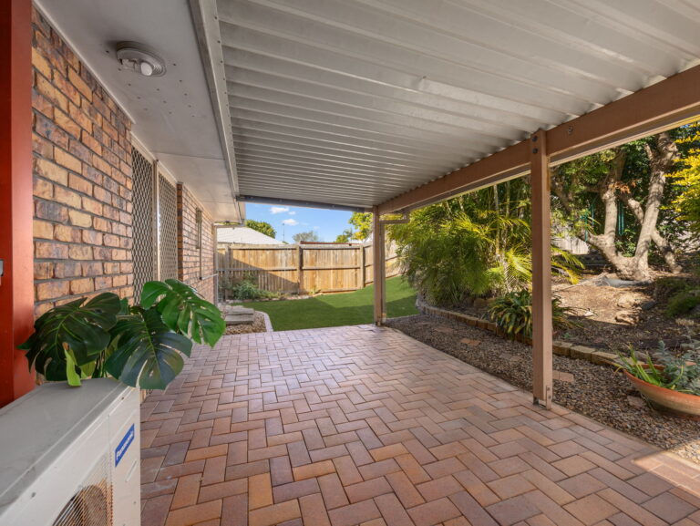 2/31 Kingston Way, Raceview, QLD 4305