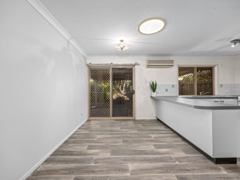 2/31 Kingston Way, Raceview, QLD 4305