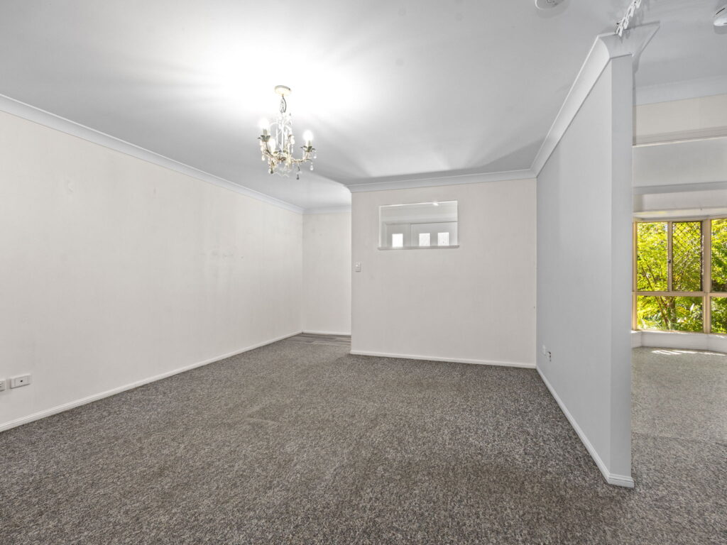 2/31 Kingston Way, Raceview, QLD 4305