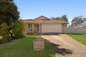 24 Kathleen Place, Yamanto, QLD 4305