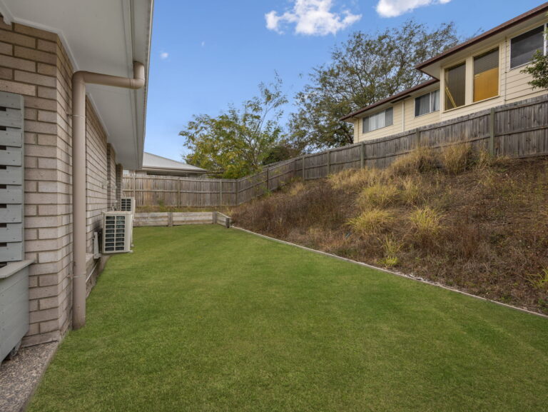 3 Mistletoe Court, Redbank Plains, QLD 4301