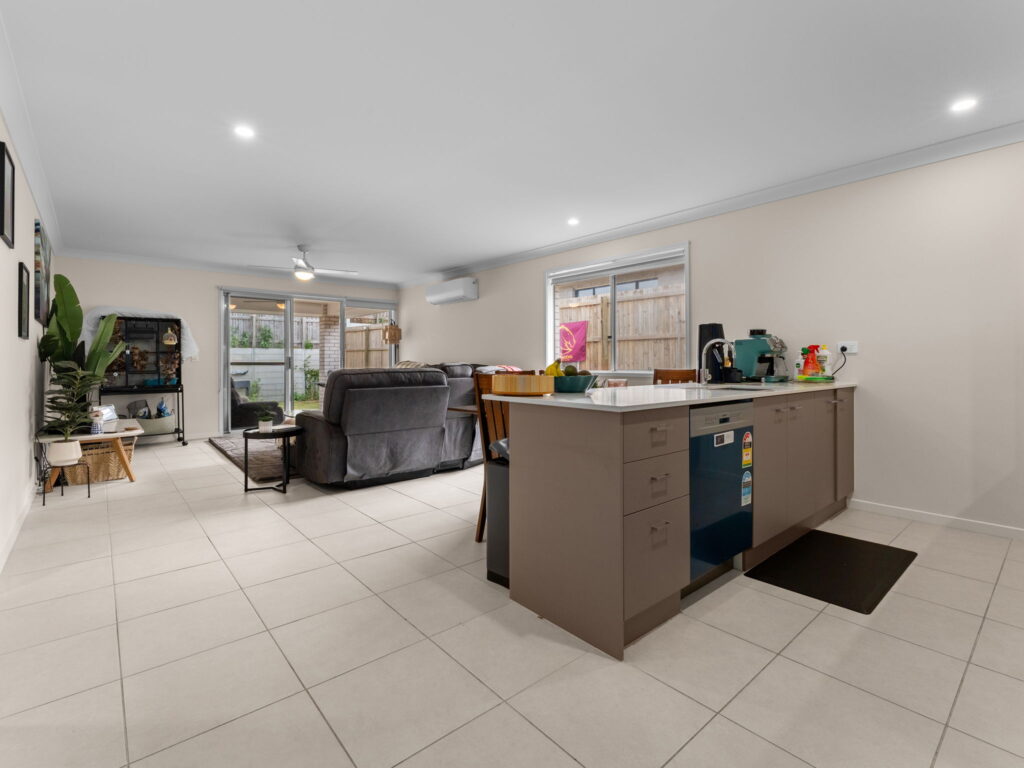 48 Elder Parade, Collingwood Park, QLD 4301