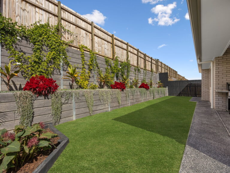 50 Marsdenia Drive, White Rock, QLD 4306
