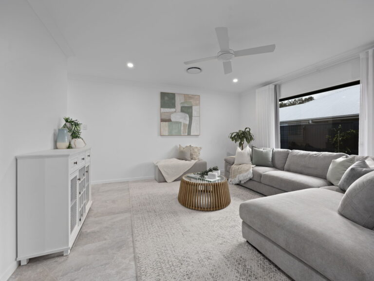 50 Marsdenia Drive, White Rock, QLD 4306