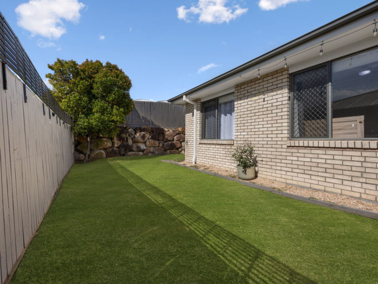 18 Stirling Circuit, Redbank Plains, QLD 4301