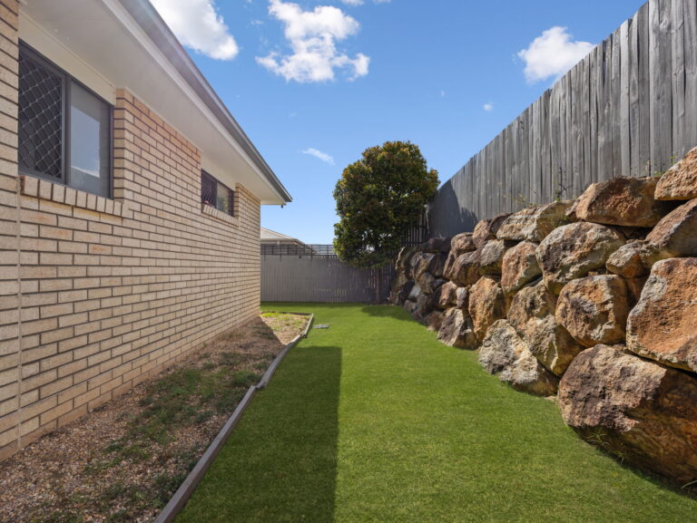18 Stirling Circuit, Redbank Plains, QLD 4301