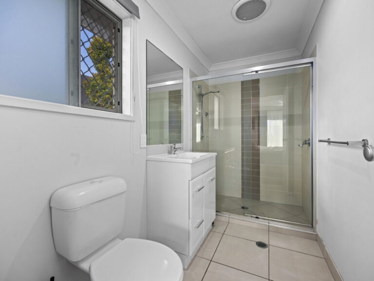 18 Stirling Circuit, Redbank Plains, QLD 4301