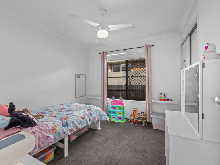 18 Stirling Circuit, Redbank Plains, QLD 4301
