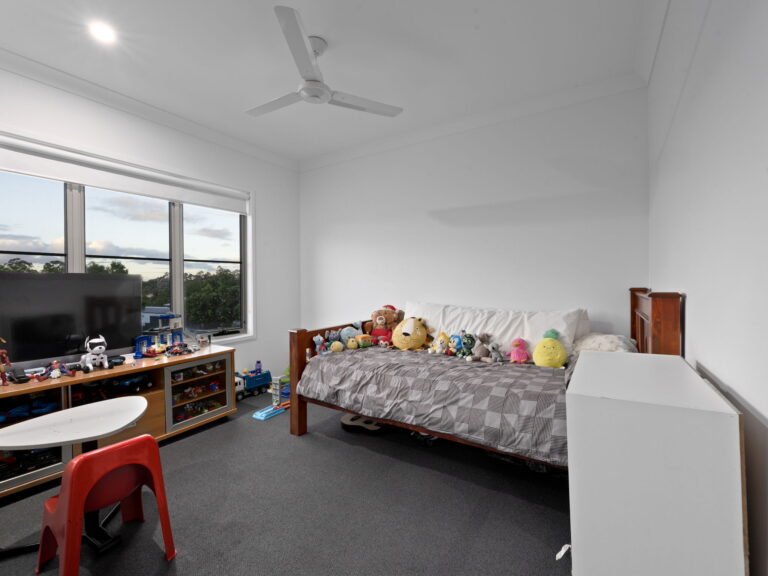 34 Panorama Drive, Springfield, QLD 4300