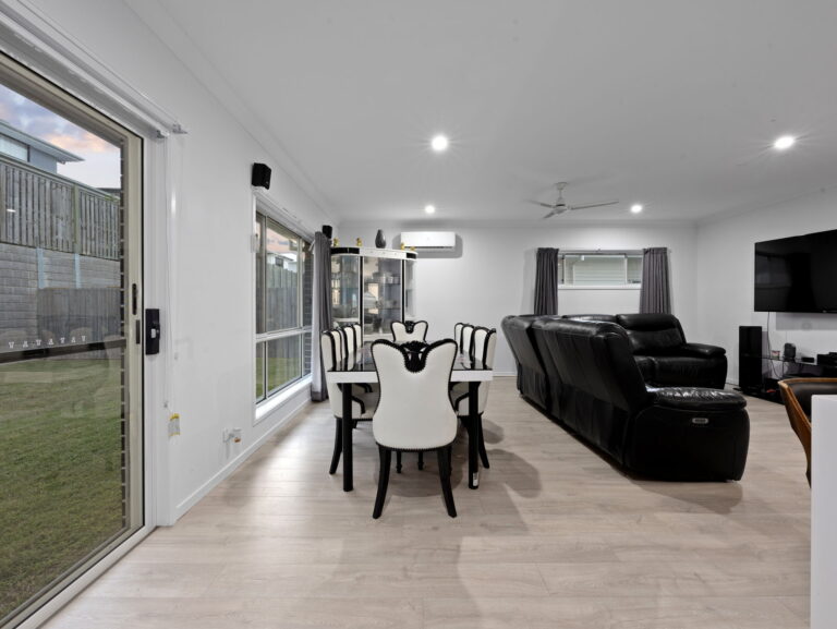 34 Panorama Drive, Springfield, QLD 4300
