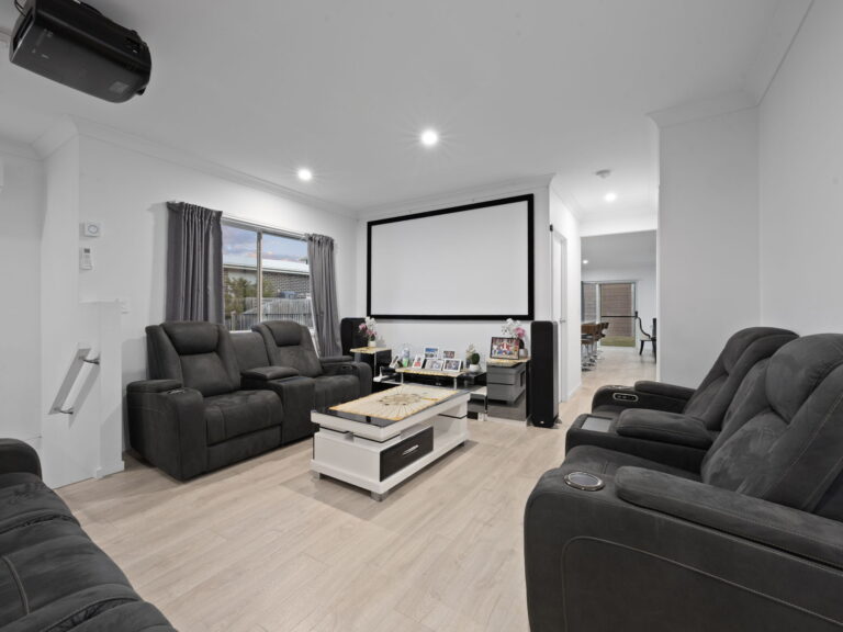 34 Panorama Drive, Springfield, QLD 4300