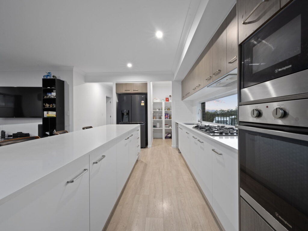 34 Panorama Drive, Springfield, QLD 4300