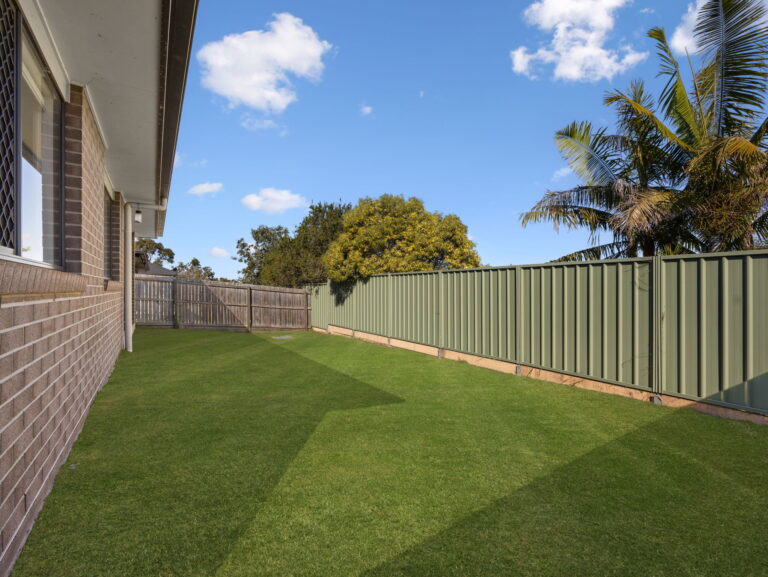 64 Niels Crescent, Park Ridge, QLD 4125