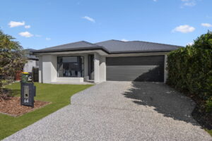 64 Niels Crescent, Park Ridge, QLD 4125