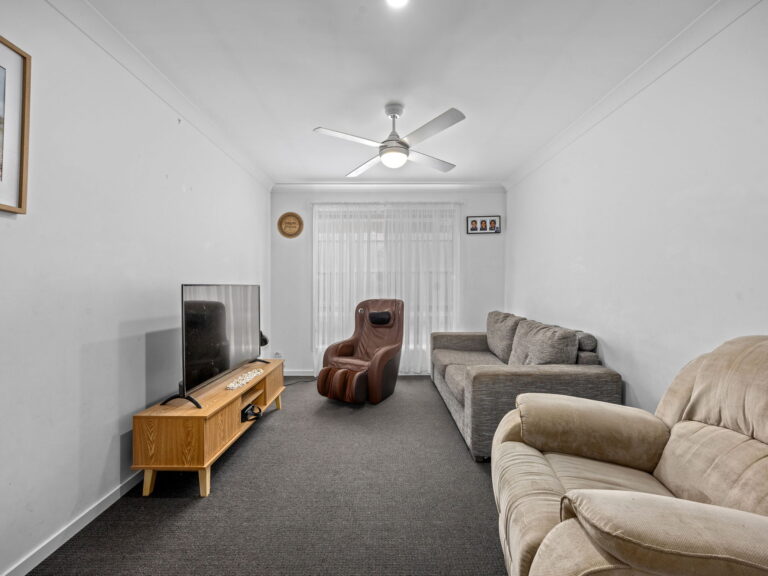 4 Rome Street, Redbank, QLD 4301