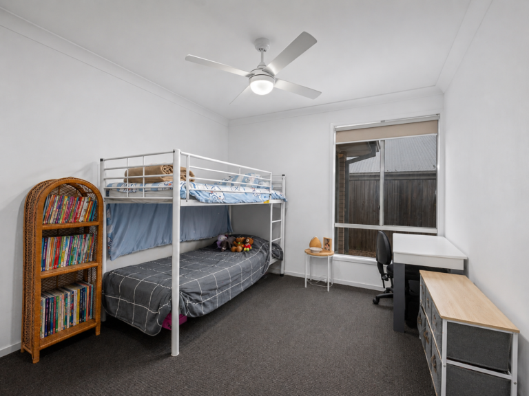 4 Rome Street, Redbank, QLD 4301
