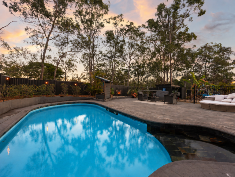 5 Perth Street, Karalee, QLD 4306