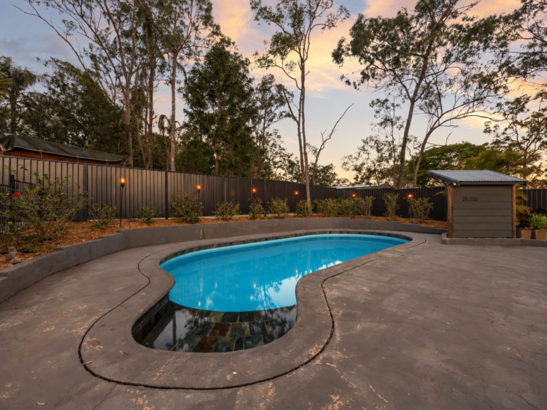 5 Perth Street, Karalee, QLD 4306