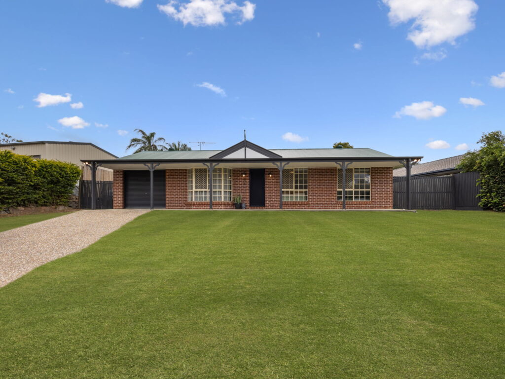 93 Equestrian Drive, Yamanto, QLD 4305