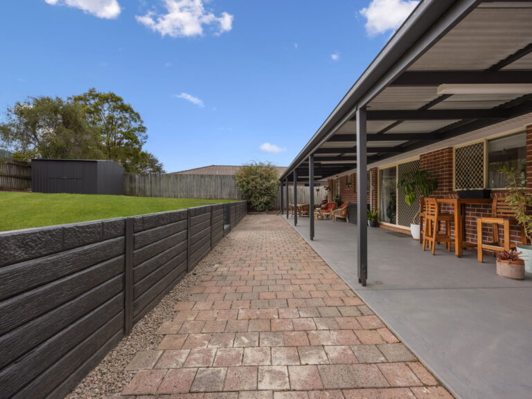 93 Equestrian Drive, Yamanto, QLD 4305