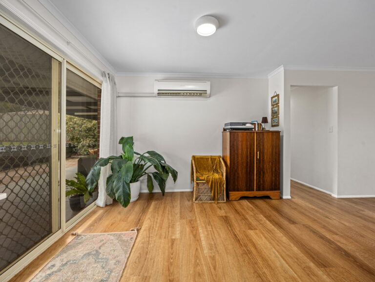 93 Equestrian Drive, Yamanto, QLD 4305