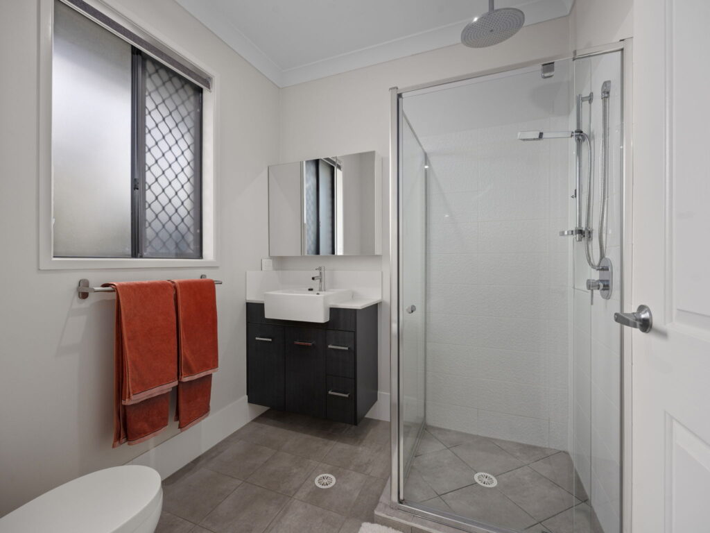 1 Woodward Place, Deebing Heights, QLD 4306