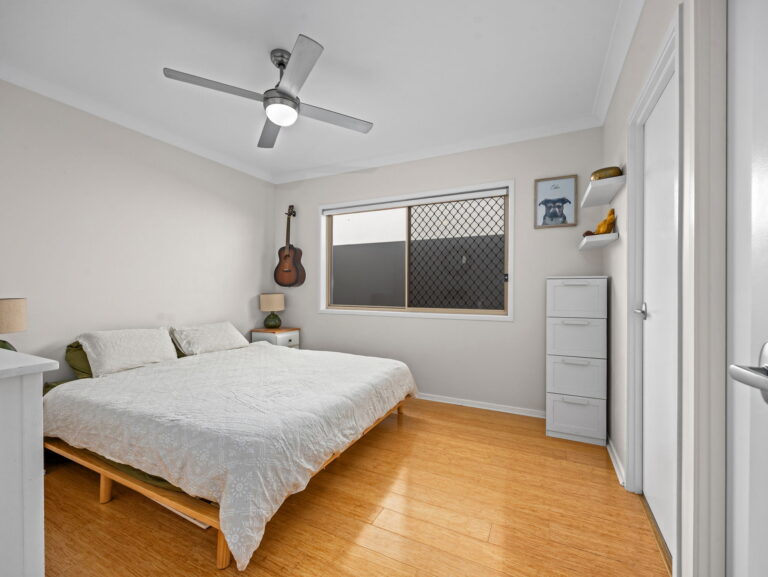 9 Darter Place, Springfield Lakes, QLD 4300
