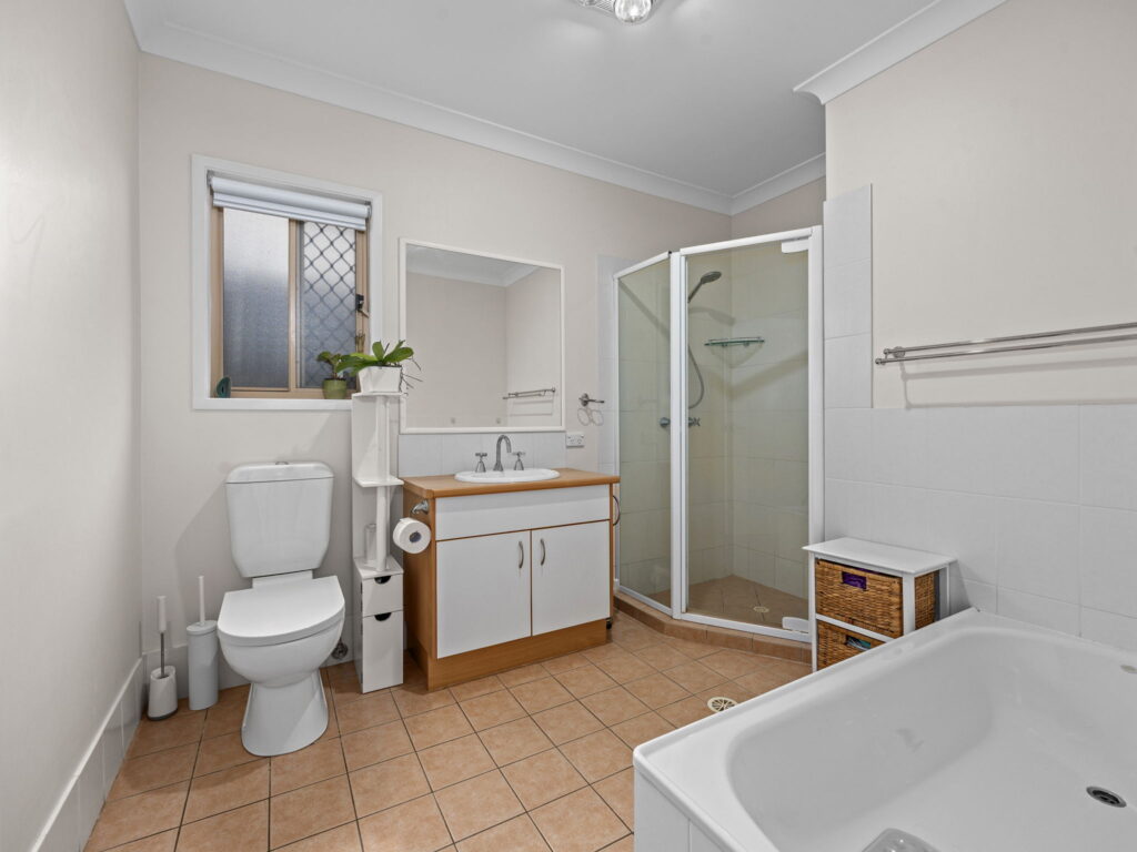 9 Darter Place, Springfield Lakes, QLD 4300