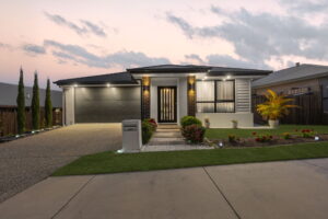 127 Anderson Drive, Greenbank, QLD 4124