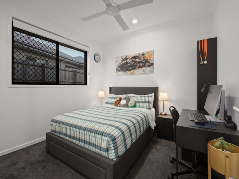 127 Anderson Drive, Greenbank, QLD 4124