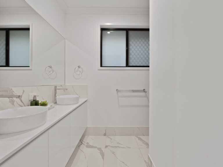 127 Anderson Drive, Greenbank, QLD 4124