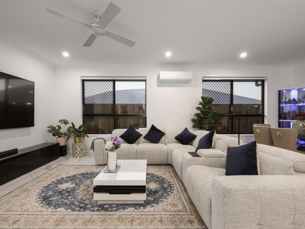 127 Anderson Drive, Greenbank, QLD 4124