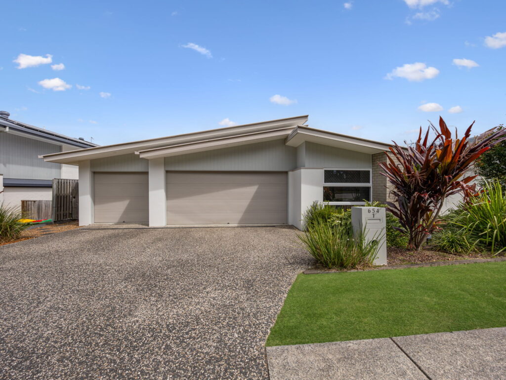 654 Foxwell Road, Coomera, QLD 4209