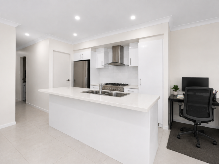 654 Foxwell Road, Coomera, QLD 4209