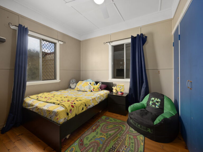 73 Chubb Street, One Mile, QLD 4305