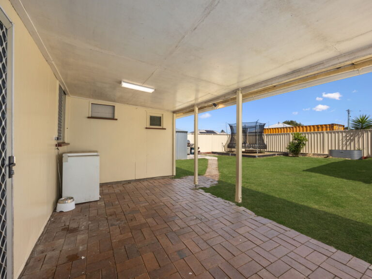 73 Chubb Street, One Mile, QLD 4305