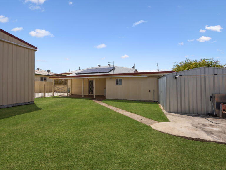 73 Chubb Street, One Mile, QLD 4305