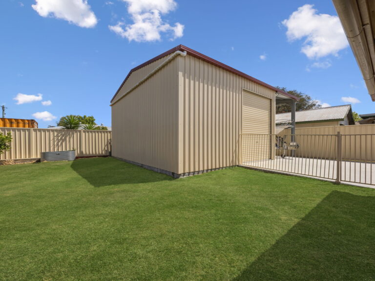 73 Chubb Street, One Mile, QLD 4305