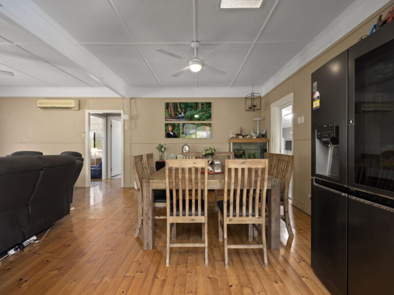 73 Chubb Street, One Mile, QLD 4305