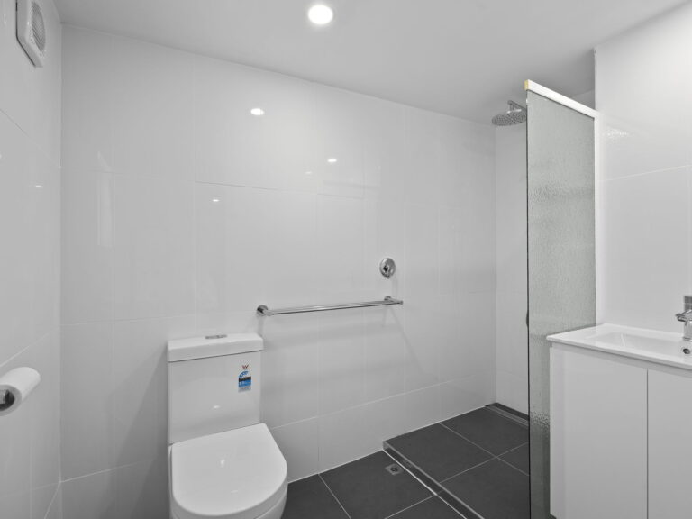 73 Chubb Street, One Mile, QLD 4305