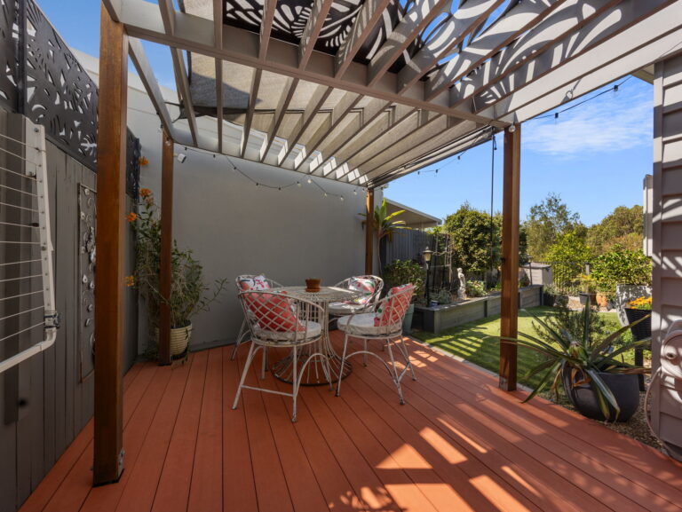 8 Tuckeroo Street, Ripley, QLD 4306